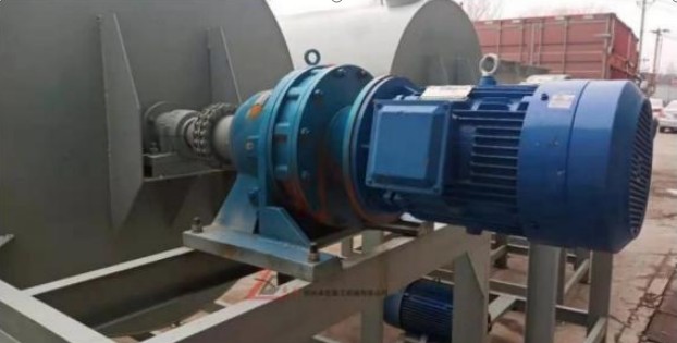 某水泥厂搅拌机永磁同步电机
